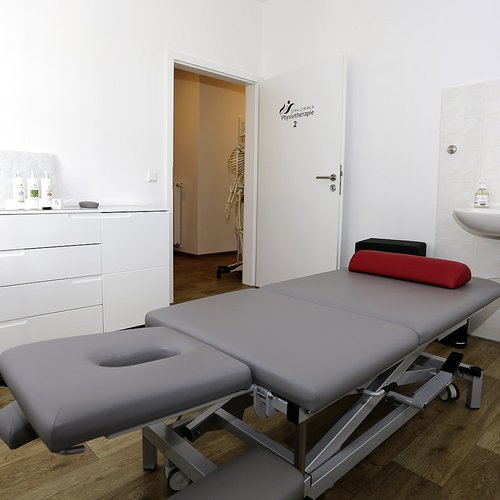 Behandlungsraum der Physiotherapiepraxis Zimmer