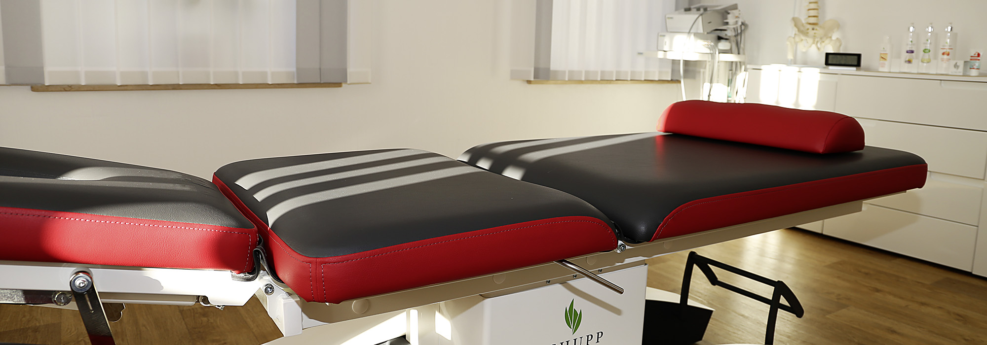 Behandlungsraum der Physiotherapiepraxis Zimmer 